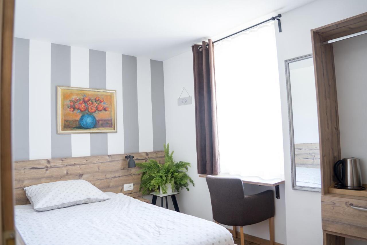 Hisa Poljana Rooms Prevalje Экстерьер фото