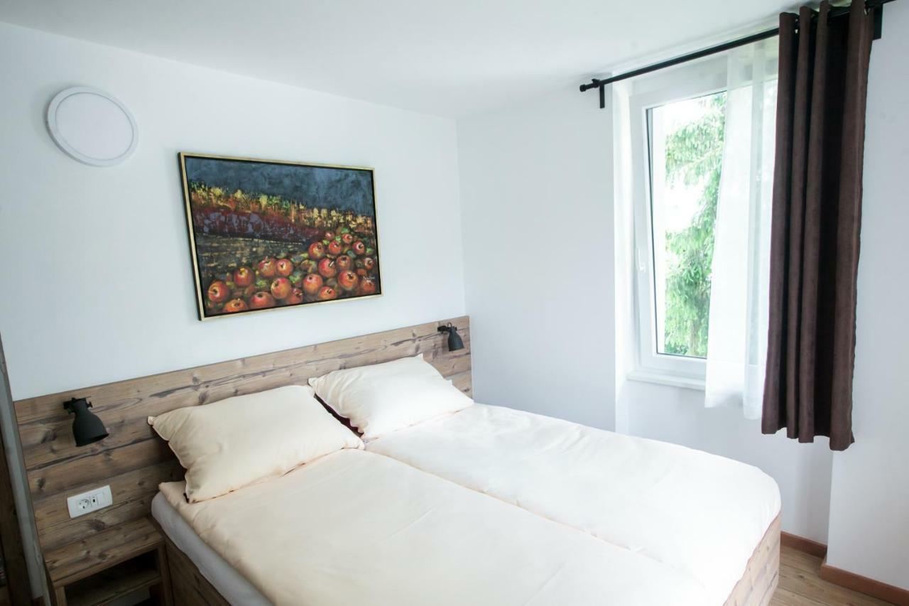 Hisa Poljana Rooms Prevalje Экстерьер фото